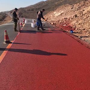 新兴镇一是彩钢瓦喷漆翻新,地面喷涂